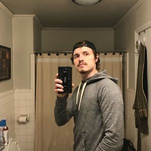 Meet your Posher, Zachary